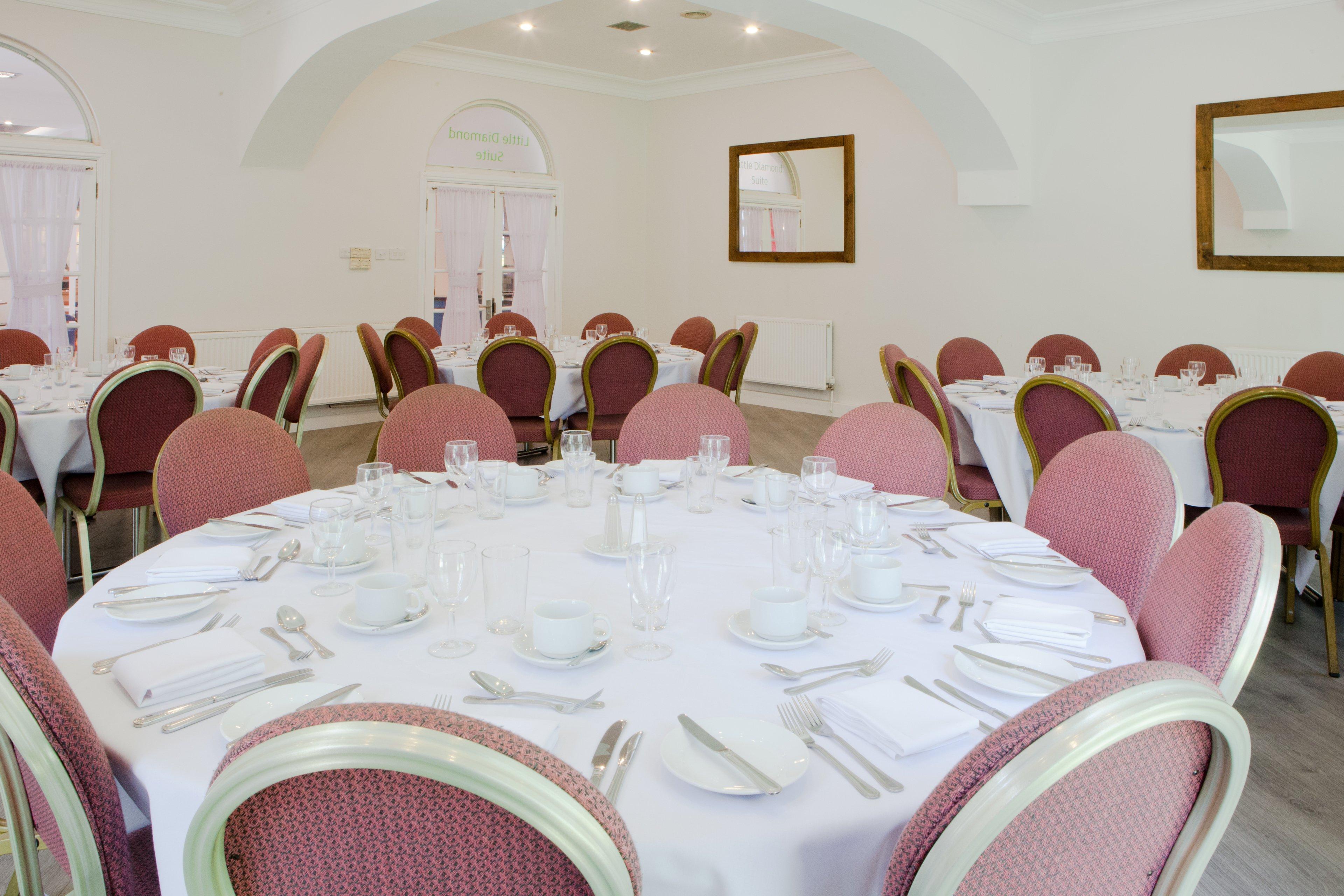 Holiday Inn Corby Kettering A43 By Ihg Dış mekan fotoğraf