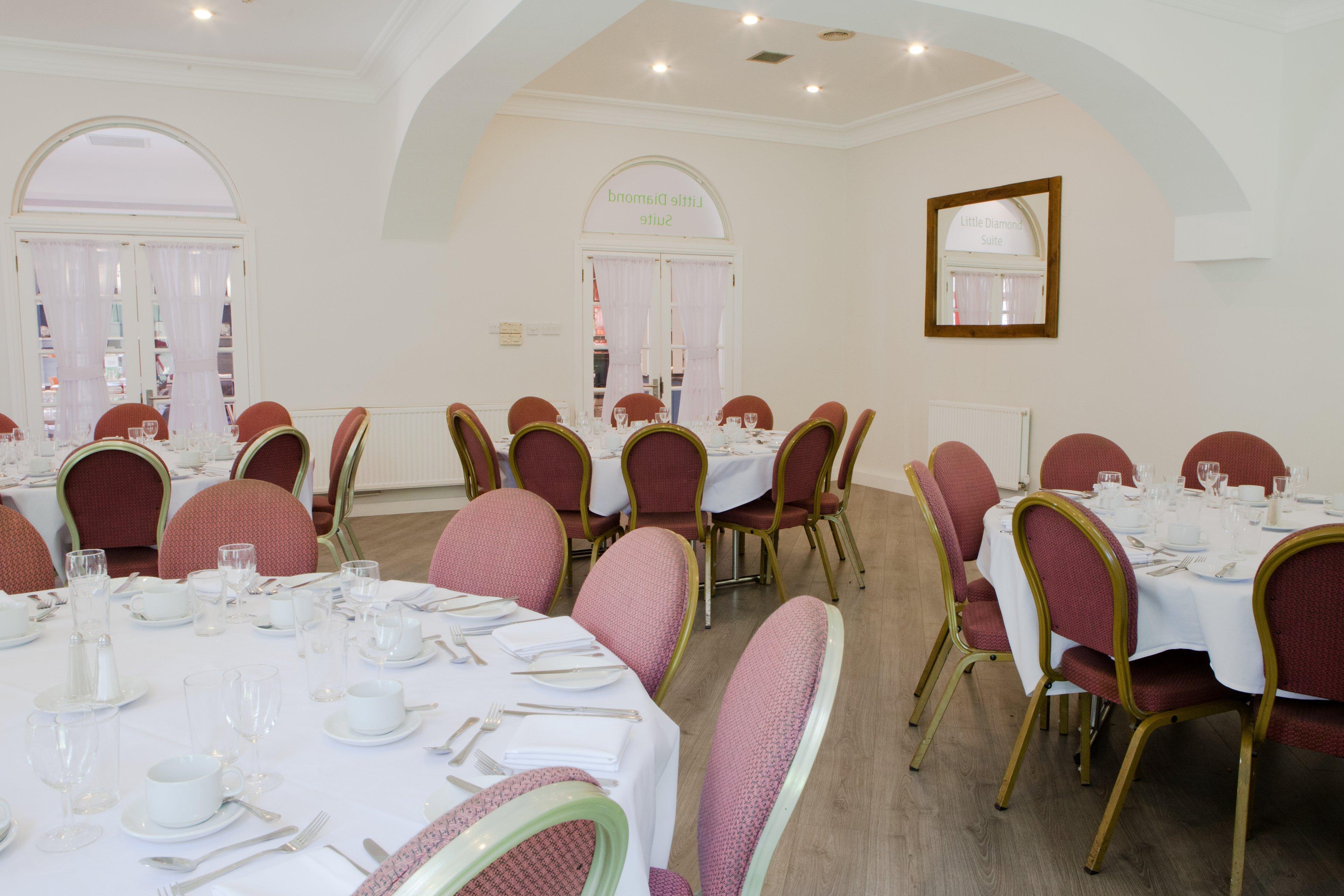 Holiday Inn Corby Kettering A43 By Ihg Dış mekan fotoğraf
