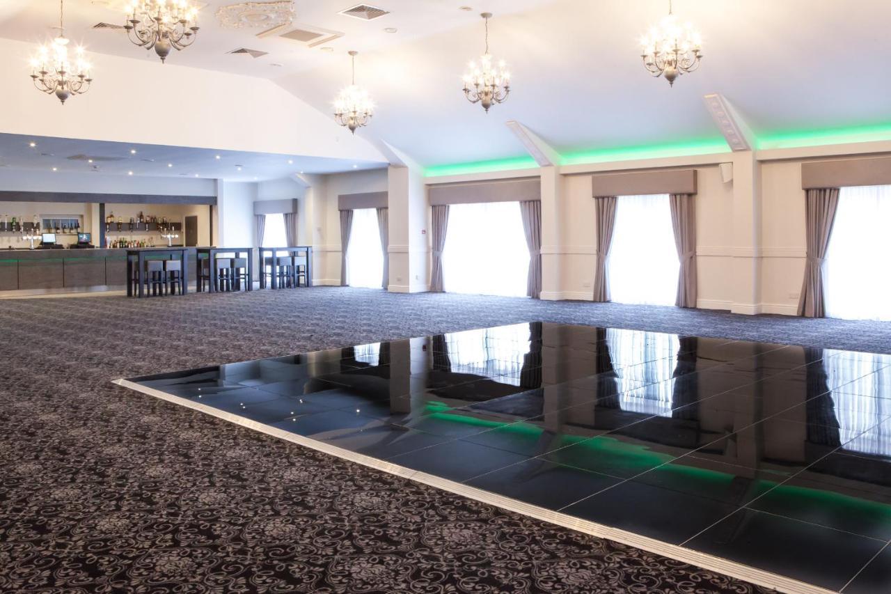 Holiday Inn Corby Kettering A43 By Ihg Dış mekan fotoğraf